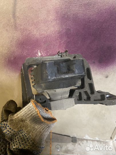 Крепление подушка двигателя ford focus 2 2.0