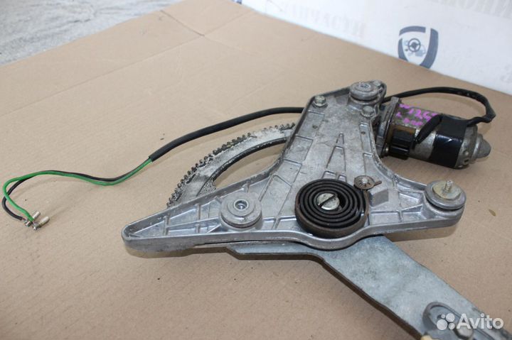 Стеклоподъемник задний левый Mercedes S-Class W126