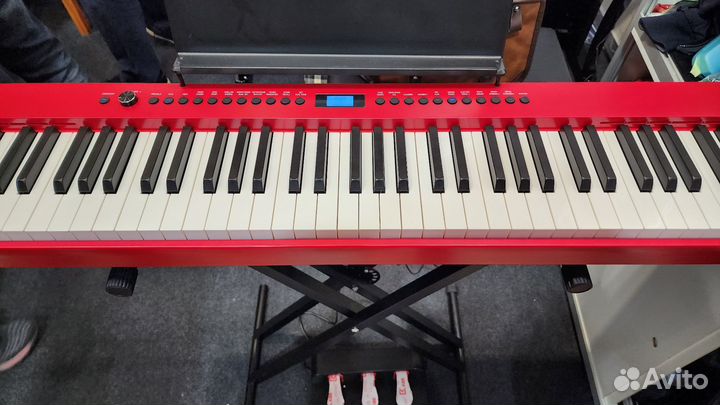 Цифровое пианино Cademe (новое)