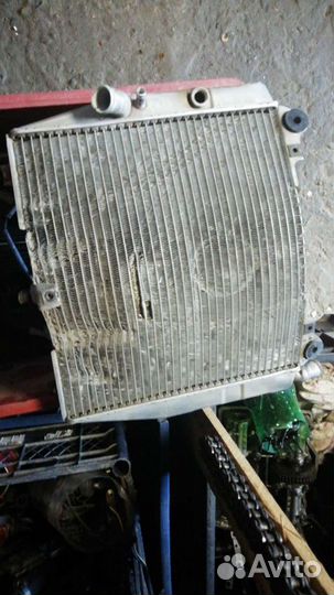 Радиатор kawasaki ZXR 750 H1