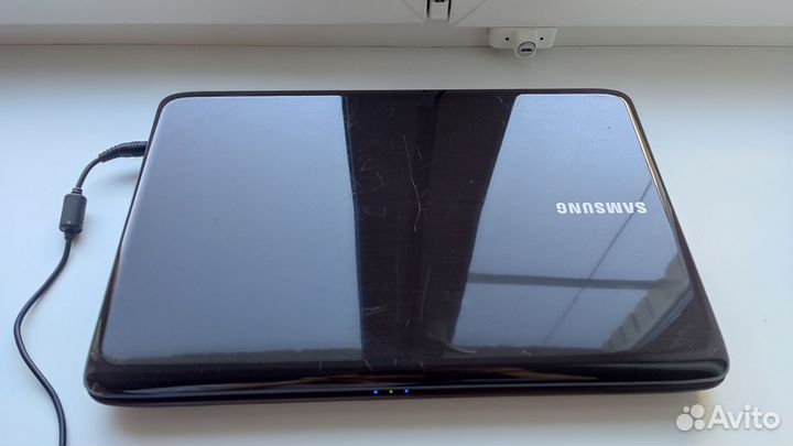 Ноутбук samsung на запчасти