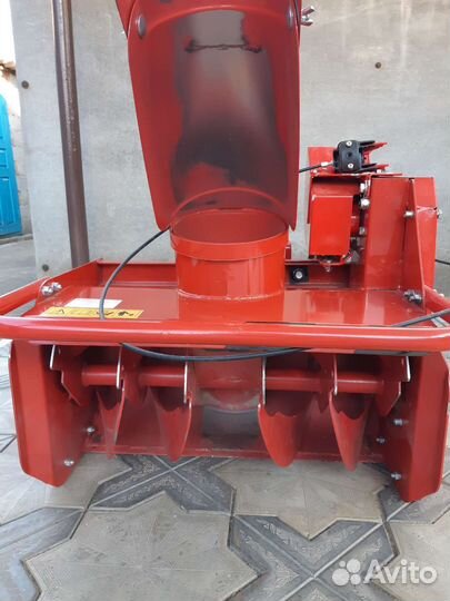 Снегоуборщик см-06