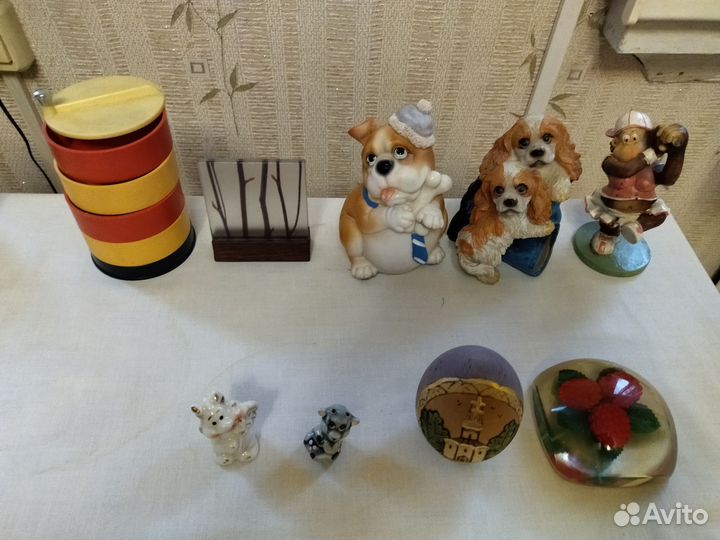 Статуэтки Сувениры