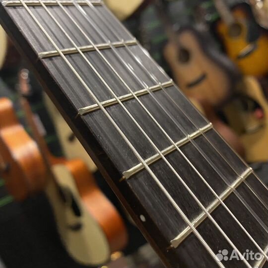 Yamaha 3/4 CS40 классическая гитара для обучения