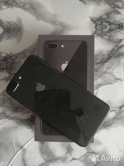 Телефон iPhone 8 plus