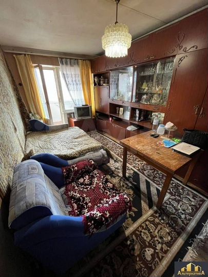 3-к. квартира, 60 м², 3/3 эт.