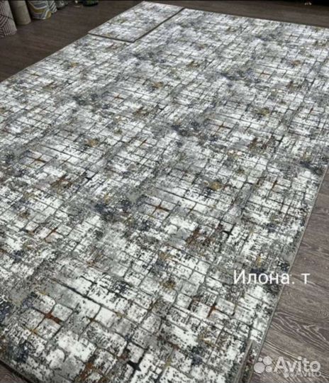 Палас ковровое покрытие ковролин черн.штрих золото