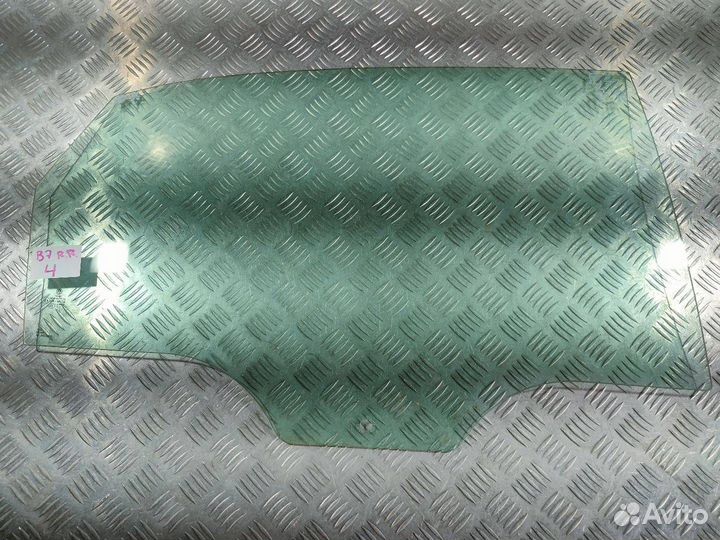 Стекло двери задней правой Volkswagen Passat B7