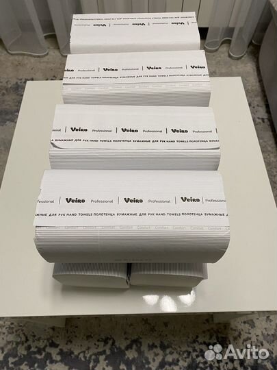 Бумажные полотенца Veiro