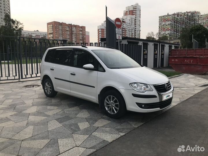 Volkswagen Touran 1.4 AMT, 2009, 211 900 км