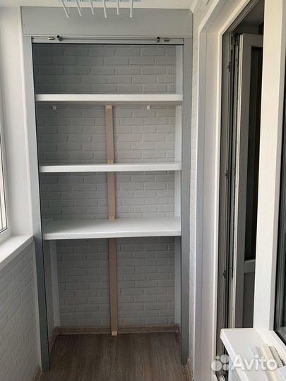 Шкаф с рольставнями на балкон по вашему эскизу