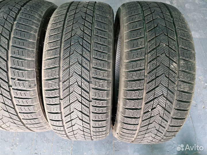 Zmax Winterhawke II 245/40 R20 и 275/35 R20 99V