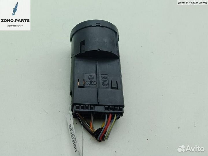 Переключатель света 1C0941531 на Volkswagen Golf-4