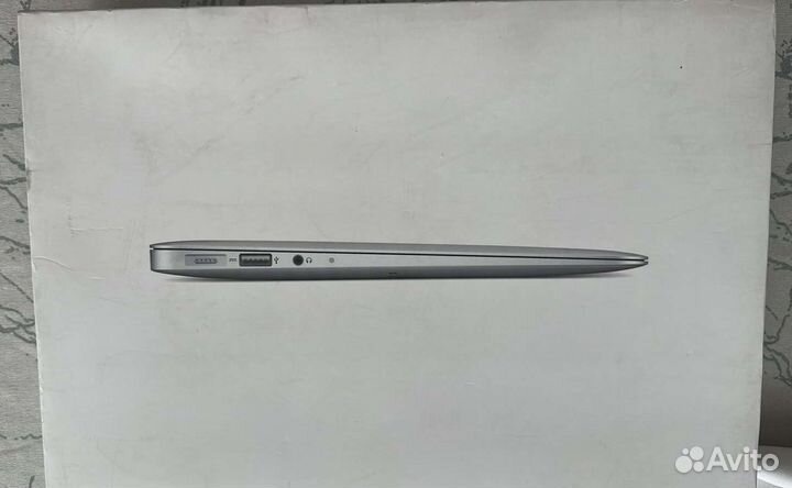 Apple MacBook Air 11.6
