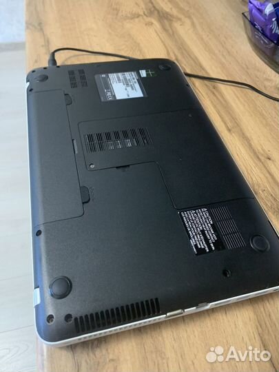 Ноутбук toshiba