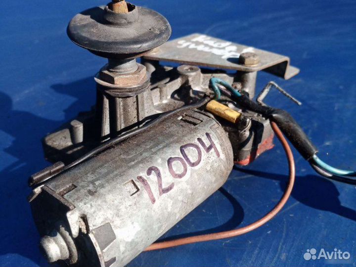 Мотор стеклоочистителя задний Opel Kadett 1989