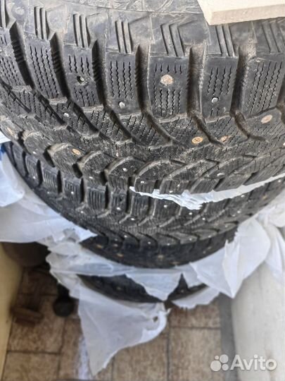 Bridgestone Blizzak DM-V1 235/55 R17 103T