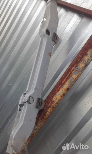 Телевизор Mercedes 202 передняя панель