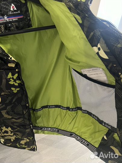 Куртка спортивная женская 44