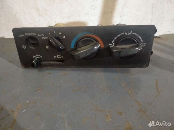 Блок управления печкой mitsubishi space wagon