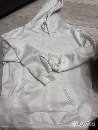 Свитер женский