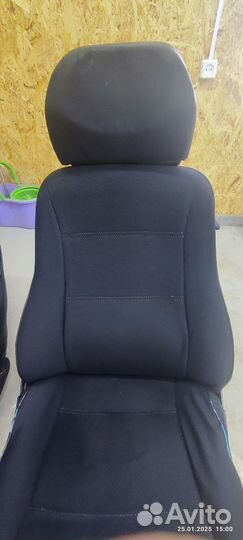 Передние сиденья на ниву 21213