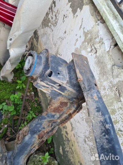 Подрамник передний Volvo S80 2 2.5 T 2012