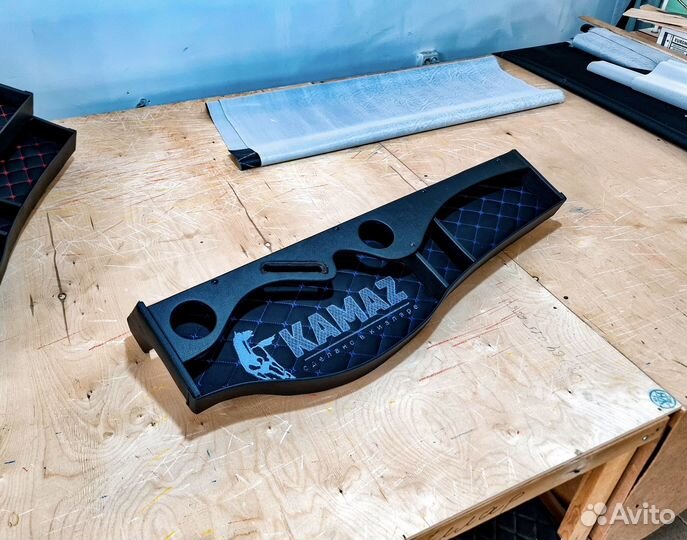 Столик евро на панель камаз с лого синий ромб