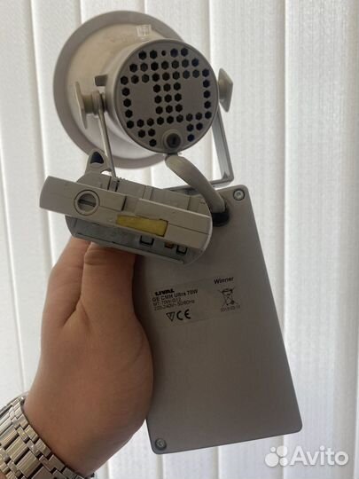 Трековый светильник Lival ge cmh Ultra 70w g 12