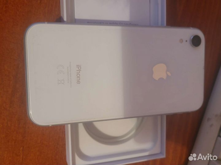 iPhone xr 64gb