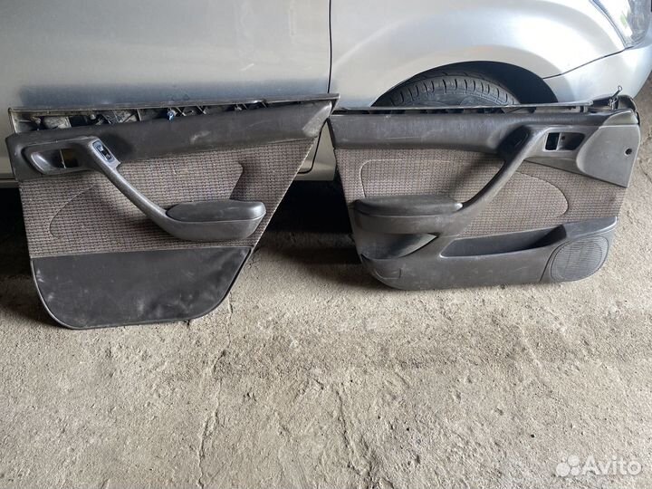 Дверные карты corona ST190