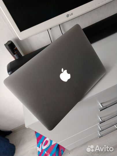 Apple MacBook Air
