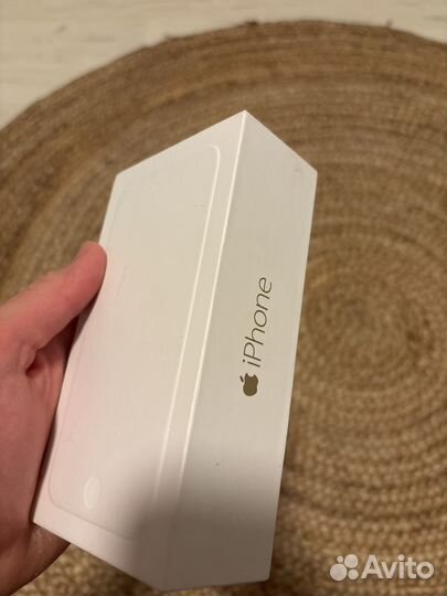 Коробка от iPhone 6 Gold