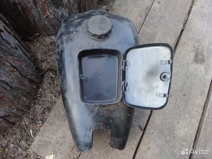 Бак капля для мотоцикла