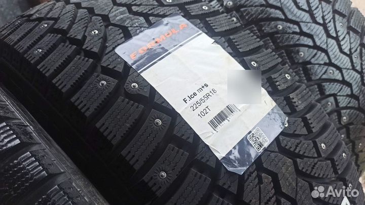 Pirelli Formula Ice 225/55 R18