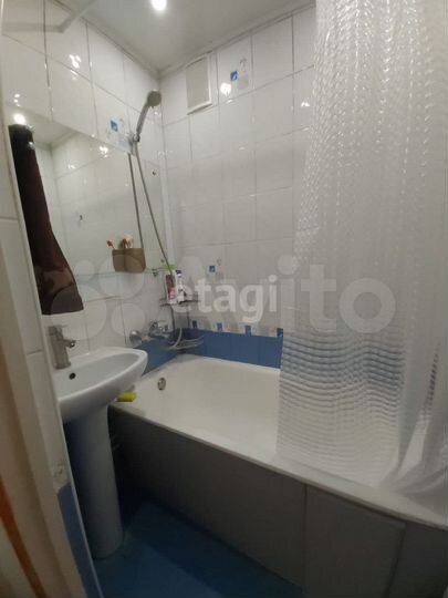 3-к. квартира, 60 м², 1/5 эт.