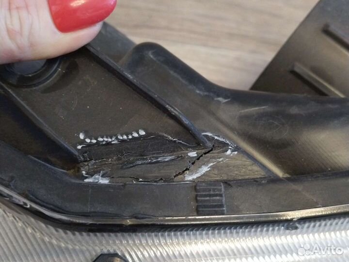 Фара правая Toyota Highlander 3