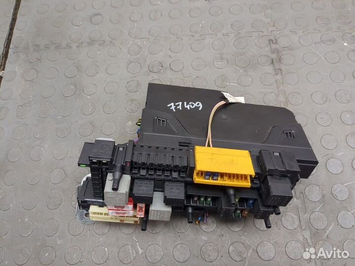 Блок предохранителей Mercedes C W204, 2009