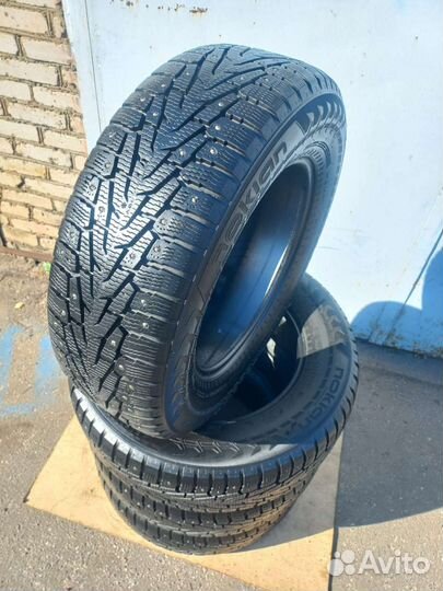 Nokian Tyres Hakkapeliitta 7 SUV 245/65 R17