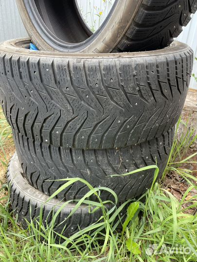 Kumho WinterCraft Ice WI31 245/45 R18