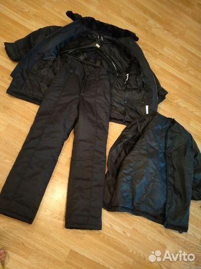 Женская форма полиции