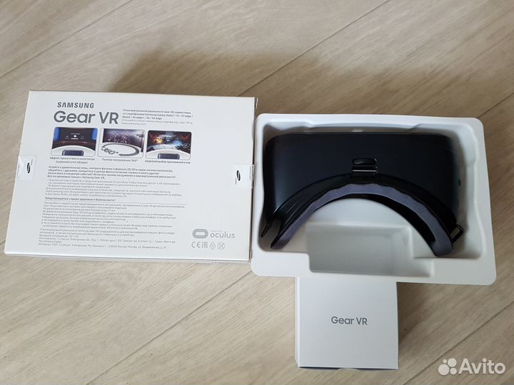 Продам samsung Gear VR очки виртуальной реальности