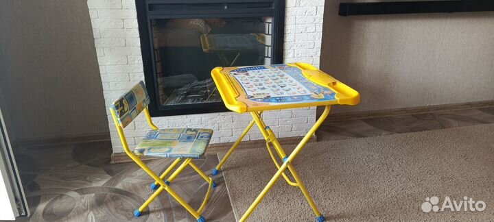 Детский стол и стул