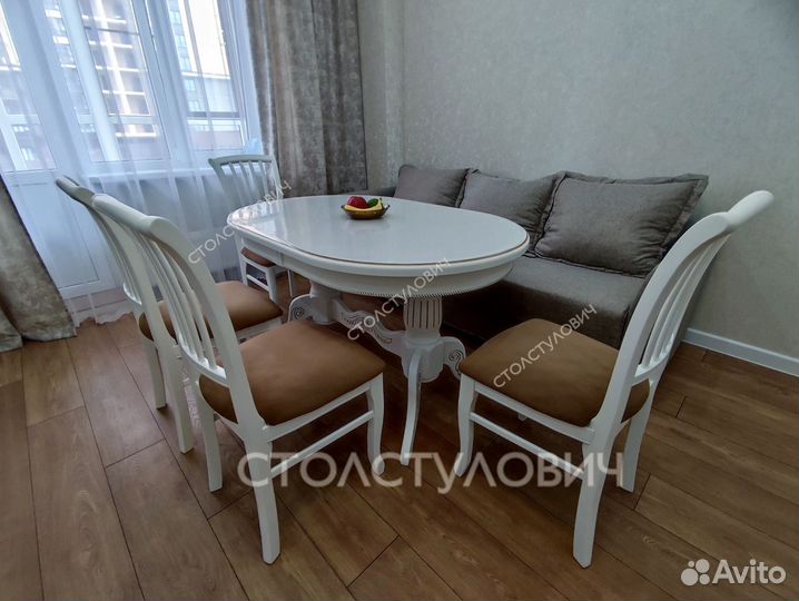 Кухонный стол