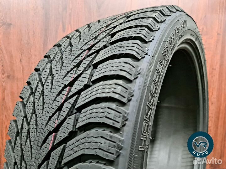 Nokian Tyres Hakkapeliitta R3 SUV 315/35 R21 и 285/40 R21 111T