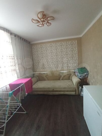 Комната 52 м² в 4-к., 1/1 эт.