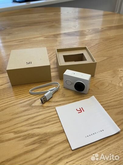 Экшн камера xiaomi yi 4k