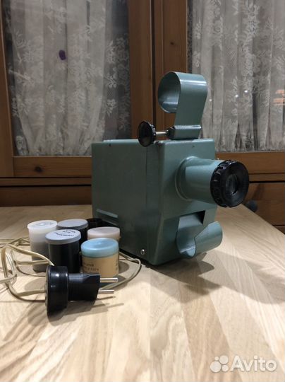 Диапроектор СССР и диафильмы