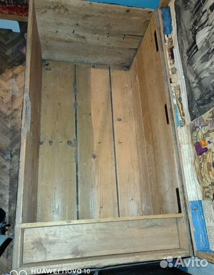 Сундук деревянный старинный