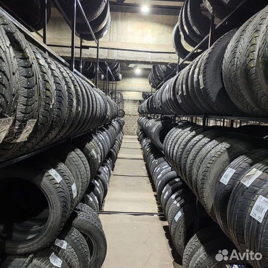 Kumho Solus KH25 215/55 R17 93V